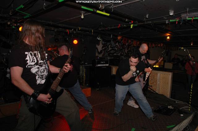 [blackout frenzy on Mar 26, 2005 at the Bombshelter (Manchester, NH)]