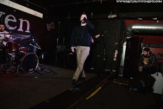 [brainrot on Dec 28, 2014 at The Raven (Worcester, MA)]