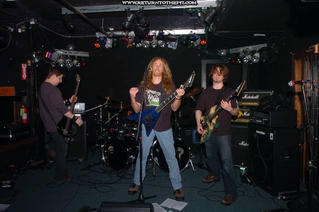 [crotalus on Jan 4, 2006 at Dover Brick House (Dover, NH)]