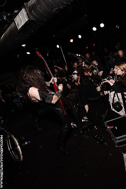 [destroyer 666 on Sep 29, 2009 at Club Hell (Providence, RI)]