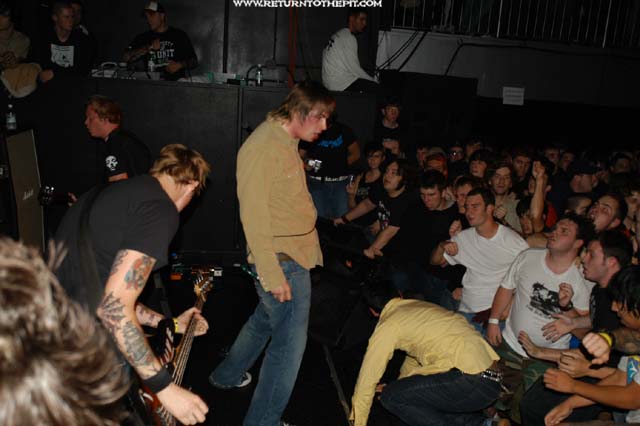 [give up the ghost on Oct 7, 2003 at The Palladium (Worcester, MA)]