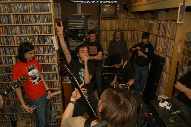[invocation of nehek on Feb 16, 2004 at Live in the WUNH Studios (Durham, NH)]