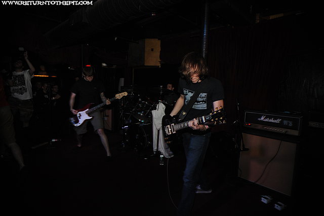 [let down on May 9, 2008 at Club Hell (Providence, RI)]