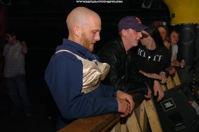 [randomshots on Apr 9, 2005 at the Bombshelter (Manchester, NH)]