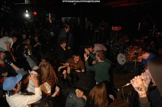 [some girls on Dec 3, 2006 at Club Lido (Revere, Ma)]