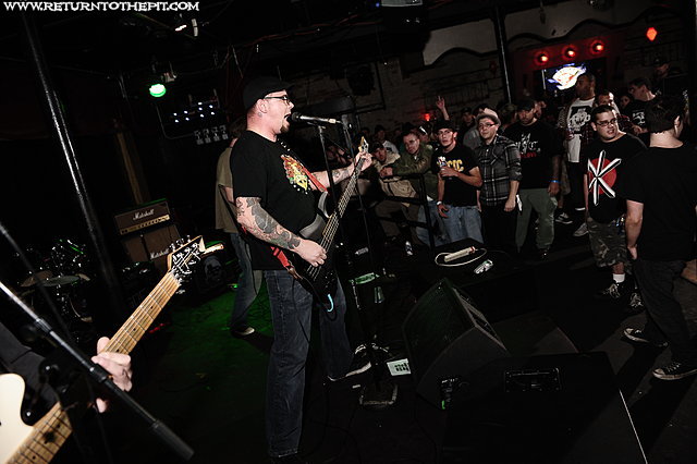[sons of frankenstein on Oct 8, 2010 at Club Hell (Providence, RI)]