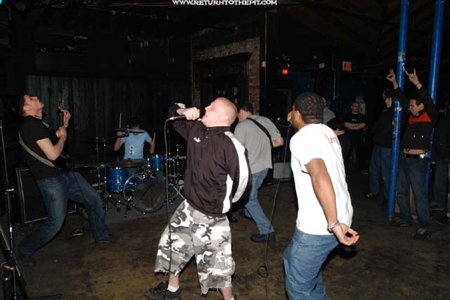 [the failsafe device on Apr 10, 2003 at the Living Room (Providence, RI)]
