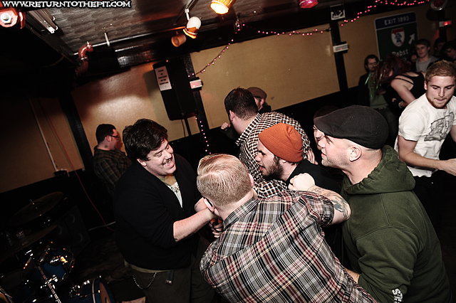 [the tin thistles on Mar 16, 2012 at Catab Lounge (Cambridge, MA)]