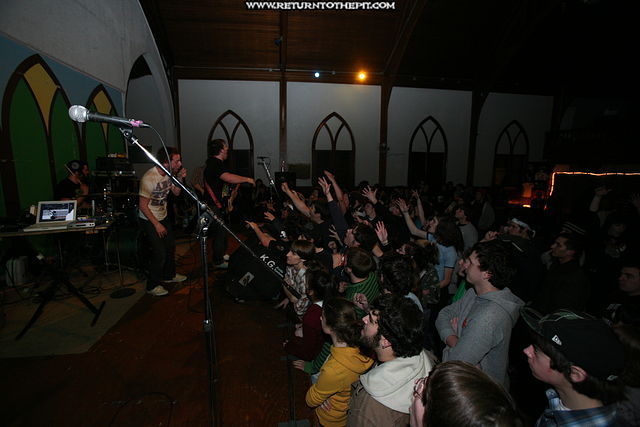 [therefore i am on Dec 28, 2006 at QVCC (Worcester, MA)]
