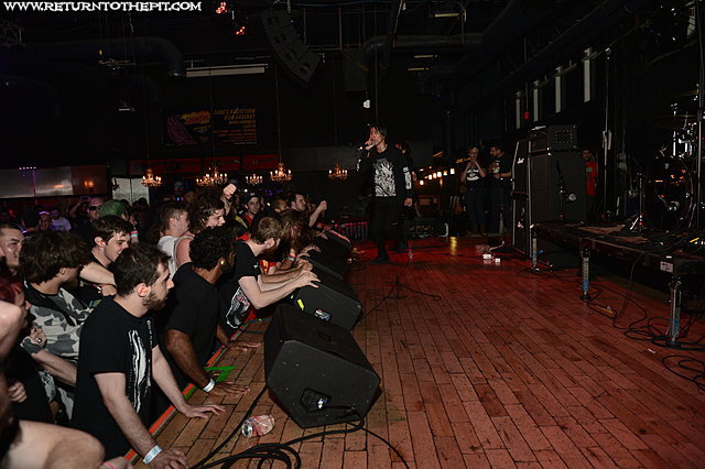 [unholy grave on May 25, 2014 at Baltimore Sound Stage (Baltimore, MD)]