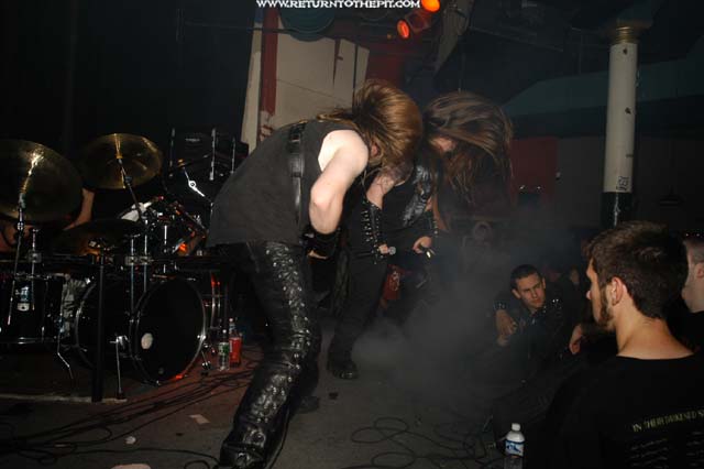 [wehrwolfe on Sep 27, 2003 at the Met Cafe (Providence, RI)]